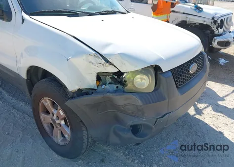 2006 Ford Escape Xlt from USA, damaged, VIN 1FMYU03Z46KC34412